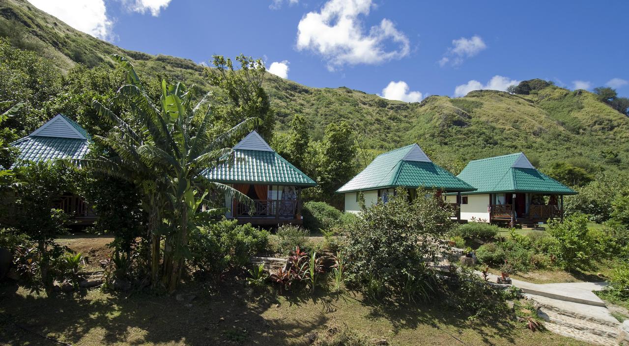 Pension Vaimano-Raivavae Vaiuru Exterior photo